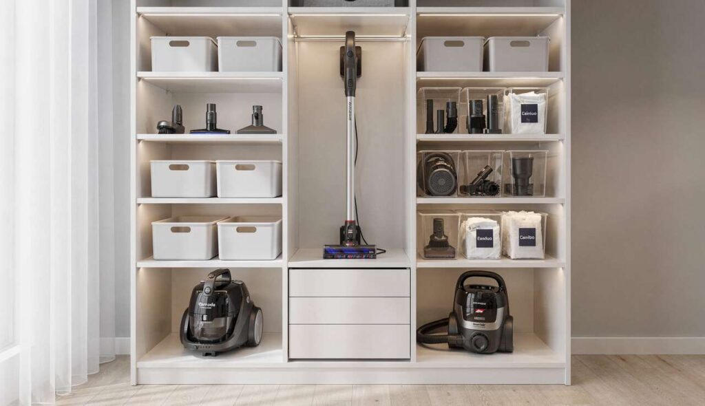 I’ve found the perfect storage hack for my vacuum cleaner
